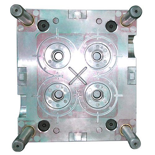 Spiral cooling insert mold cavity