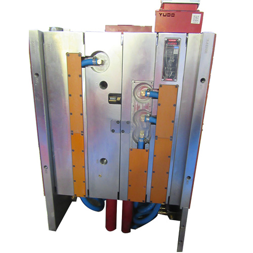 Hot runner mold